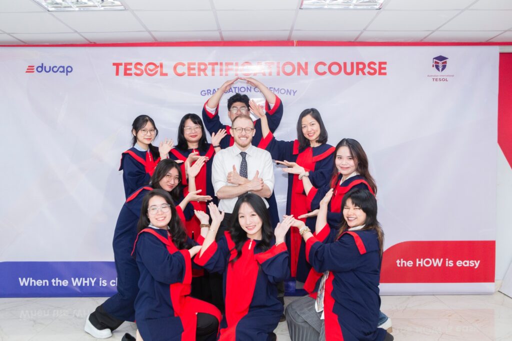 hình ảnh tốt nghiệp TESOL tại Educap