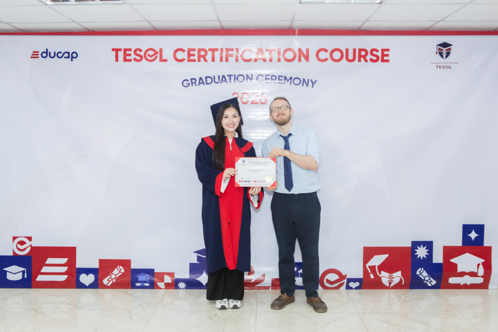 Giáo viên Tiếng Anh cần có những chứng chỉ gì 